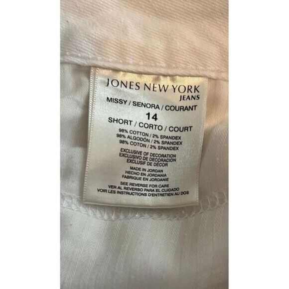 Jones New York White Jeans, size   14 Short. - Picture 6 of 6